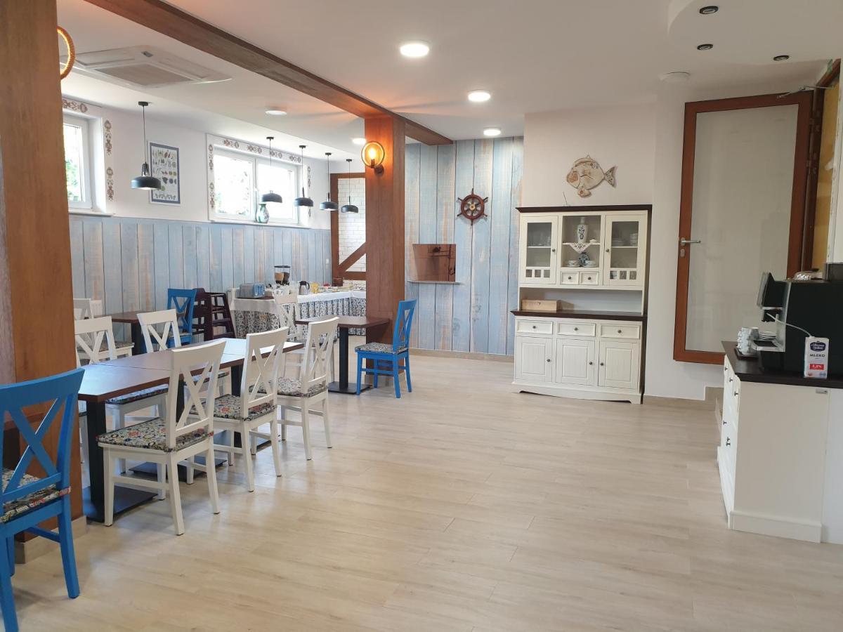 Apartamento Dom Jastrzebia Z Basenem I Jacuzzi Jastrzębia Góra Exterior foto