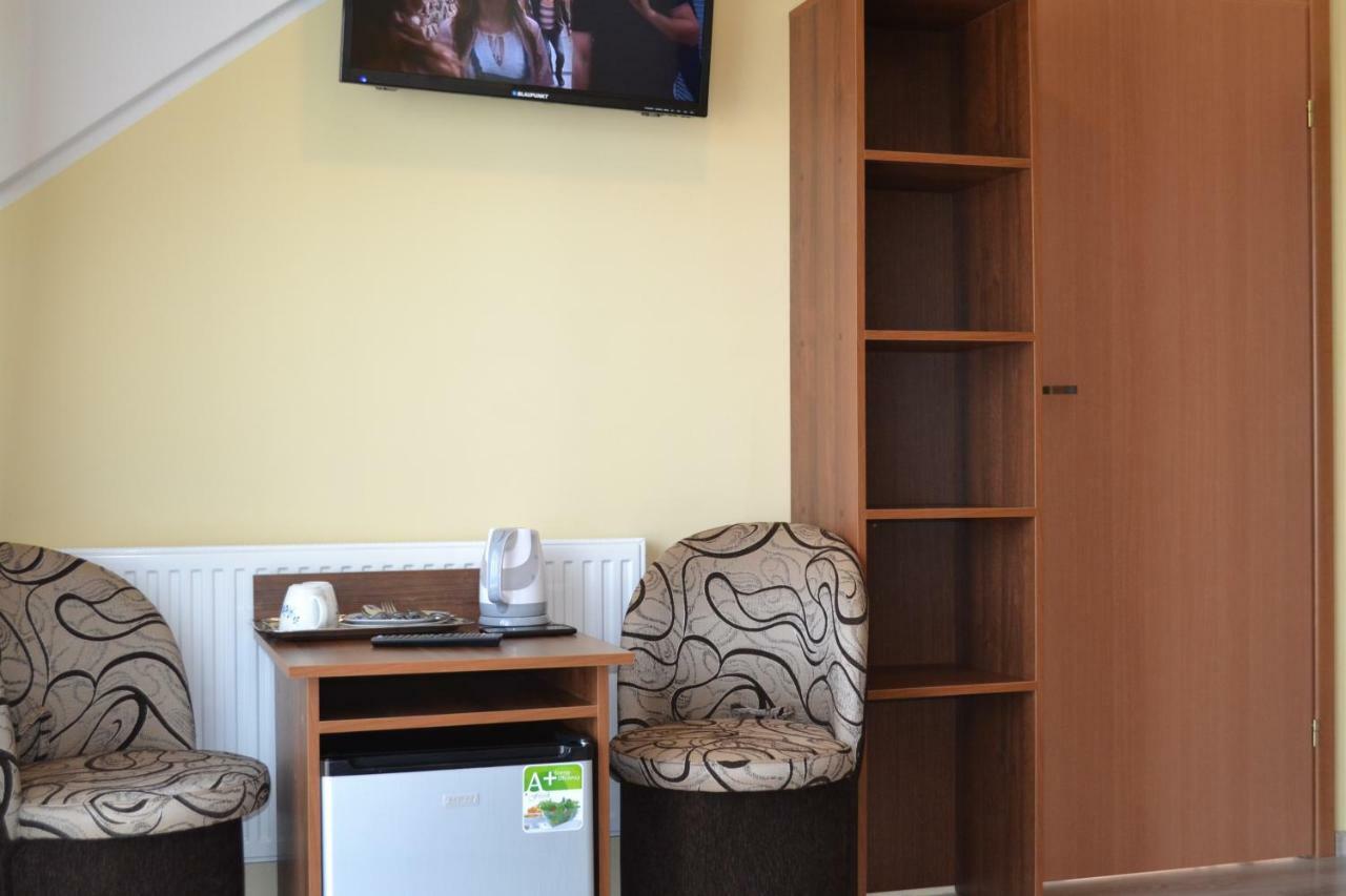 Apartamento Dom Jastrzebia Z Basenem I Jacuzzi Jastrzębia Góra Exterior foto