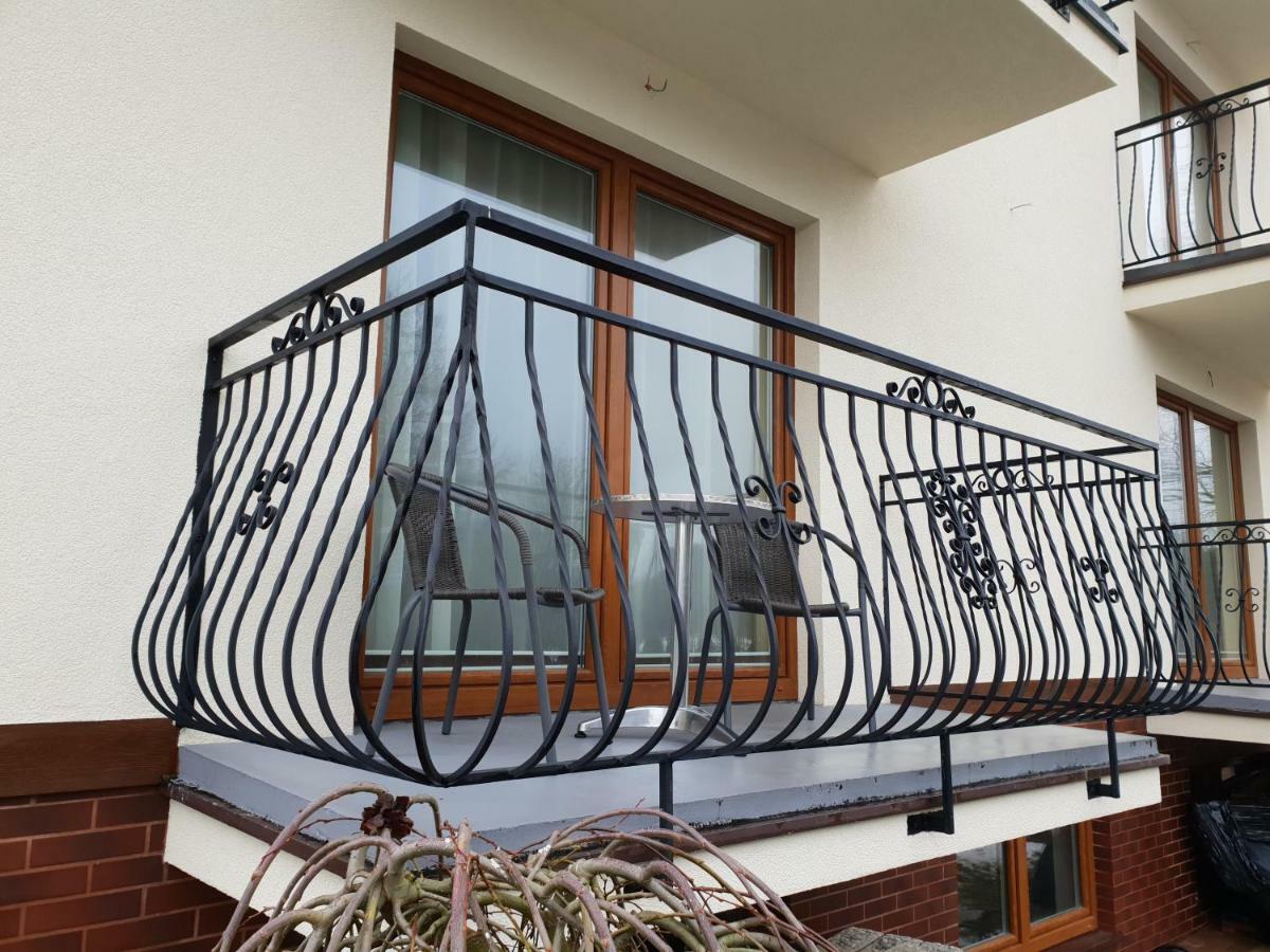 Apartamento Dom Jastrzebia Z Basenem I Jacuzzi Jastrzębia Góra Exterior foto